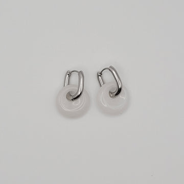 Boucles Créoles Argentées – Donut Jade Blanc 18 mm
