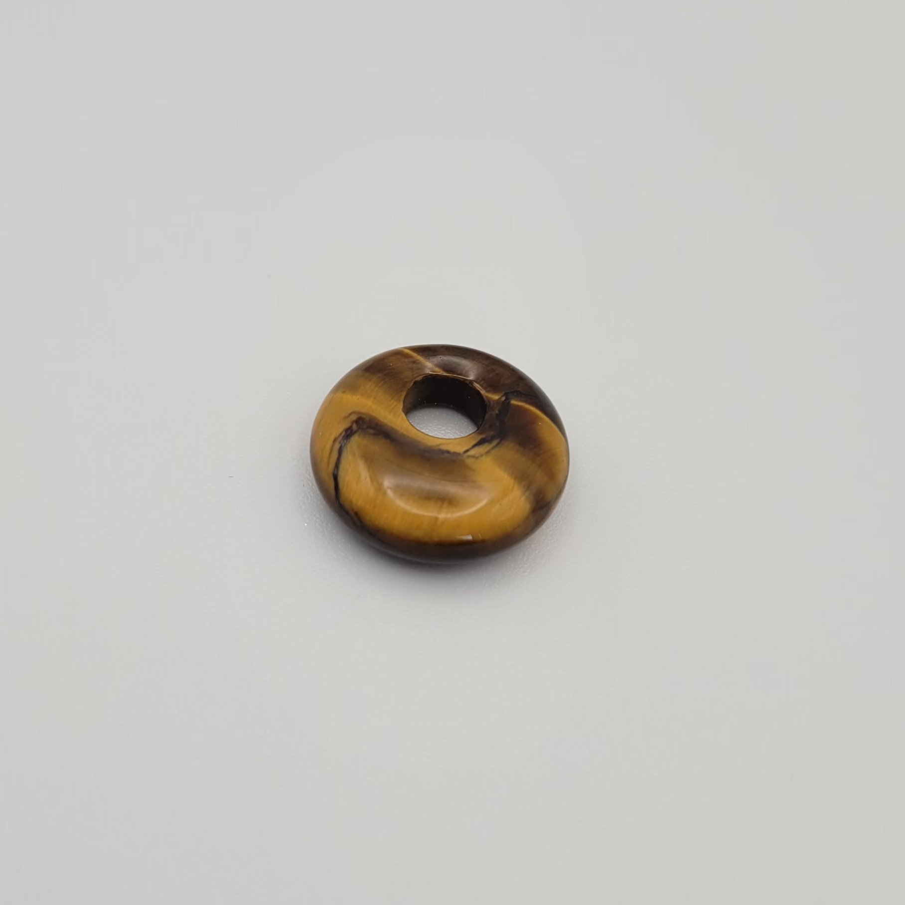 Pendentif Donut 18 mm – Œil de Tigre.
