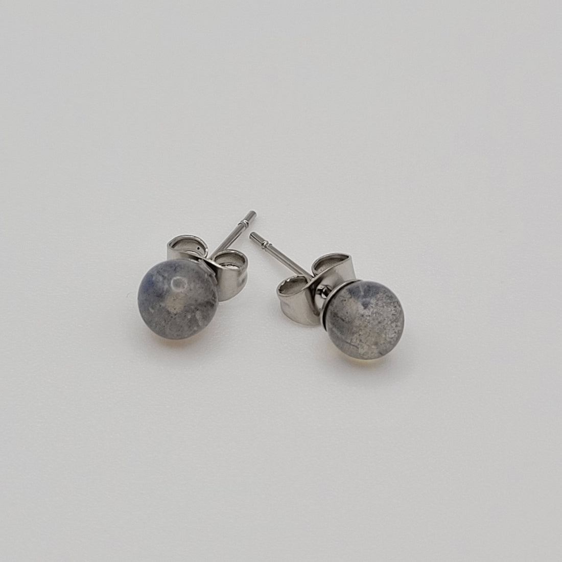 Boucles d’oreilles en Labradorite 6 mm