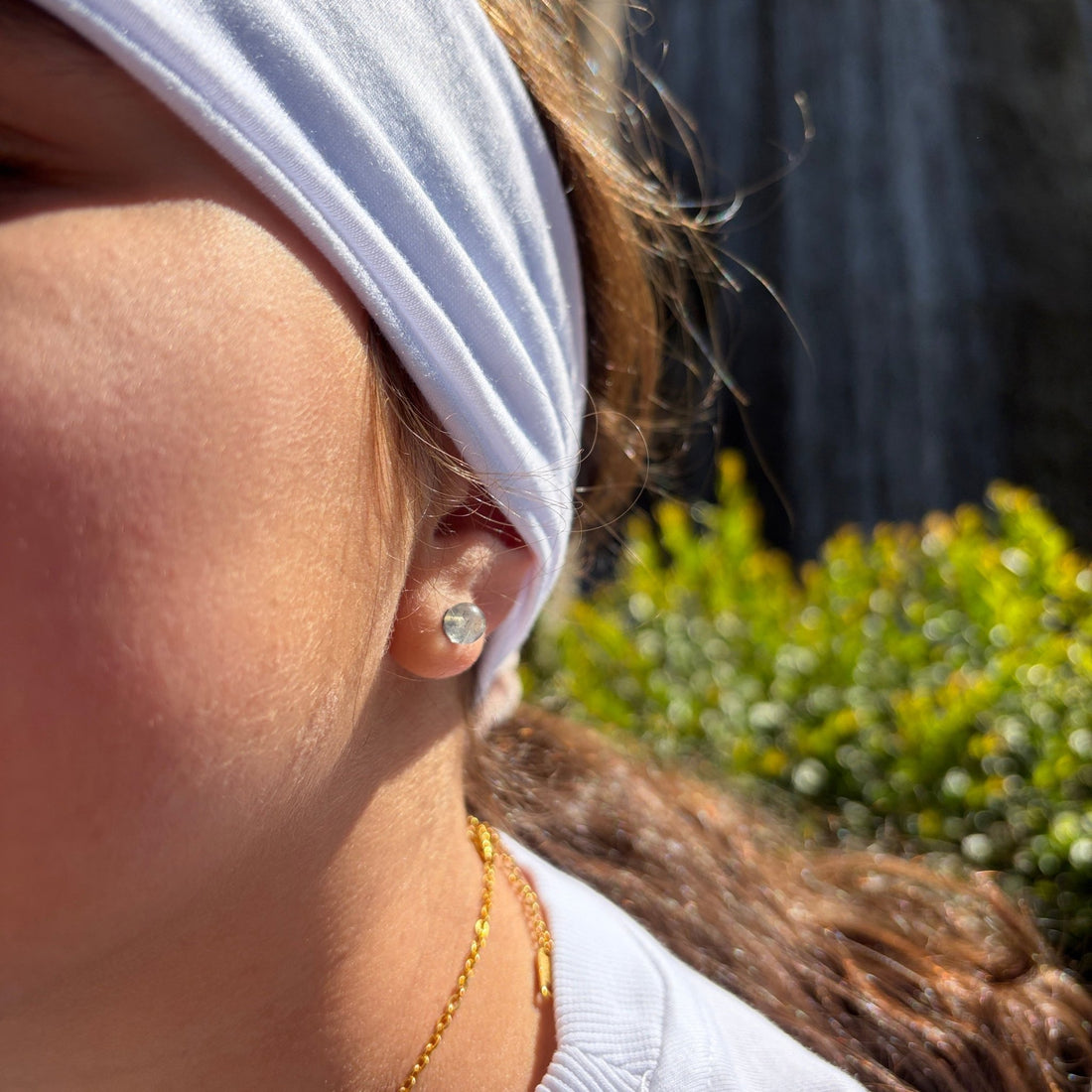 Boucles d’oreilles en Labradorite 6 mm – | Yatik