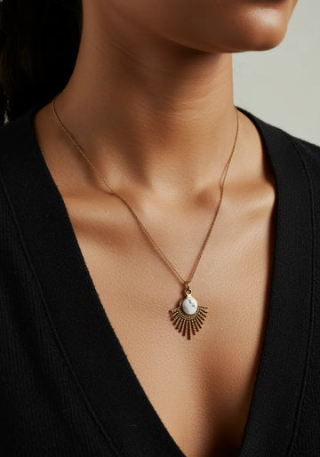 Collier Pendentif Howlite Blanche